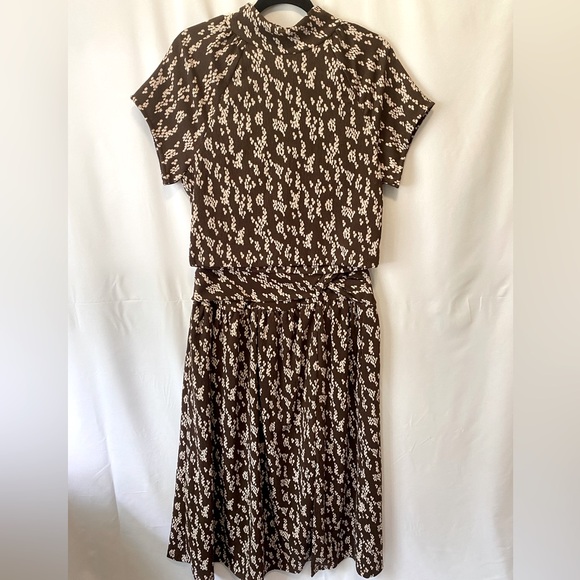 Aritzia Two Piece Dress.  Size Large  NWT - Picture 1 of 9